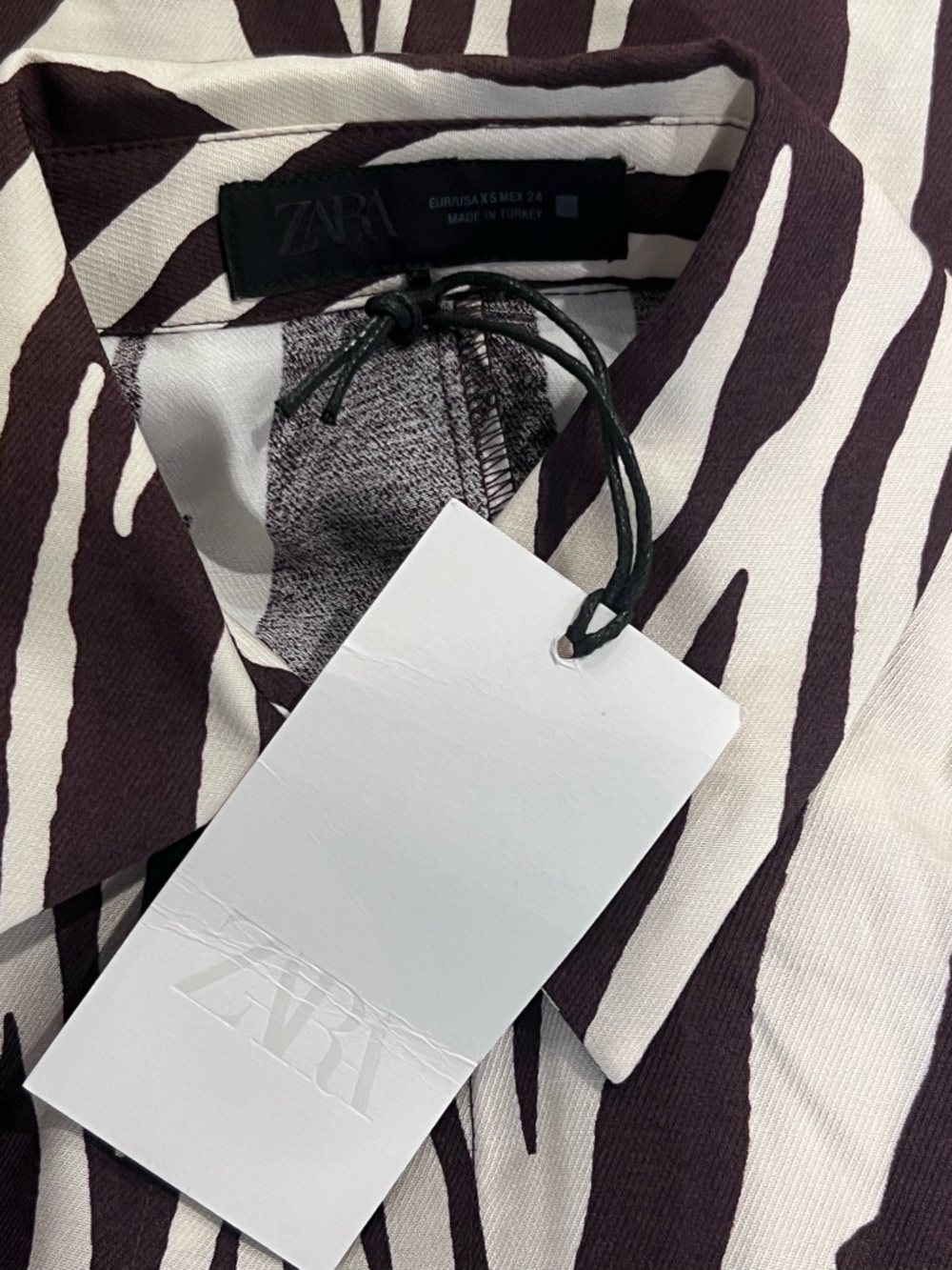 Zara Zebra Striped Button-Up Top - Picture 3 of 5